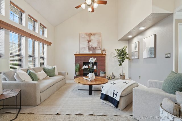 12508 E 76th Place North, Owasso, OK 74055