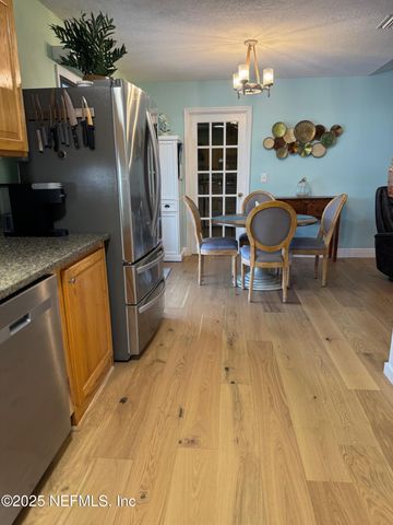 6106 W 3RD Manor, Palatka, FL 32177