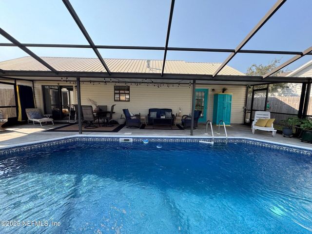 6106 W 3RD Manor, Palatka, FL 32177