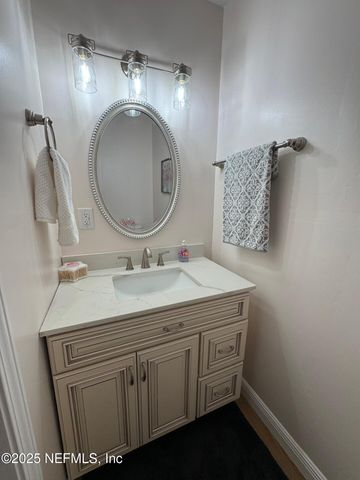 6106 W 3RD Manor, Palatka, FL 32177