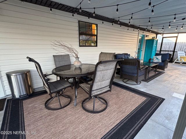 6106 W 3RD Manor, Palatka, FL 32177