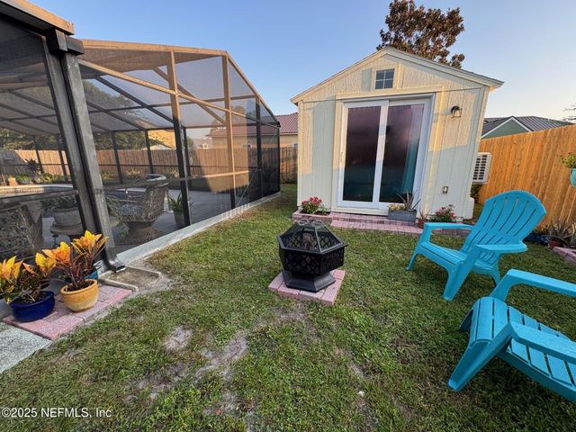 6106 W 3RD Manor, Palatka, FL 32177