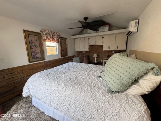 6106 W 3RD Manor, Palatka, FL 32177