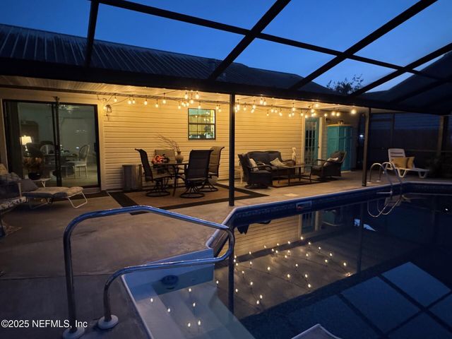 6106 W 3RD Manor, Palatka, FL 32177