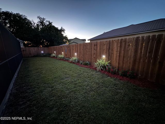 6106 W 3RD Manor, Palatka, FL 32177