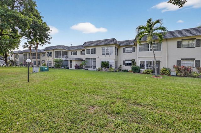 5681 SW 2nd Court 117, Margate, FL 33068
