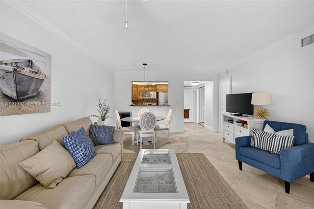 5681 SW 2nd Court 117, Margate, FL 33068