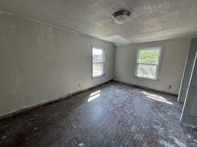 13313 Rosemary Street, Detroit, MI 48213