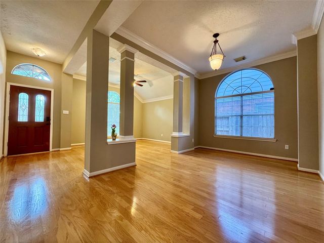 1215 Wood Haven Court, Sugar Land, TX 77479