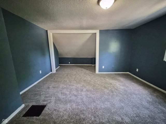 2755 N Dearborn Street, Indianapolis, IN 46218