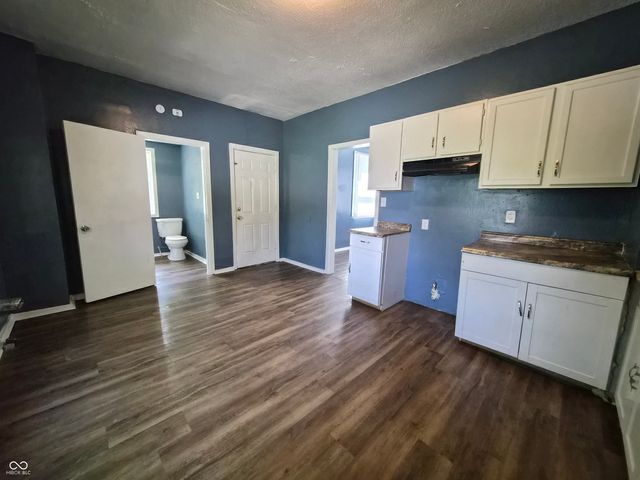 2755 N Dearborn Street, Indianapolis, IN 46218