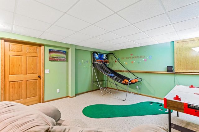 808 Hanksfield Place, Prairie Du Sac, WI 53578