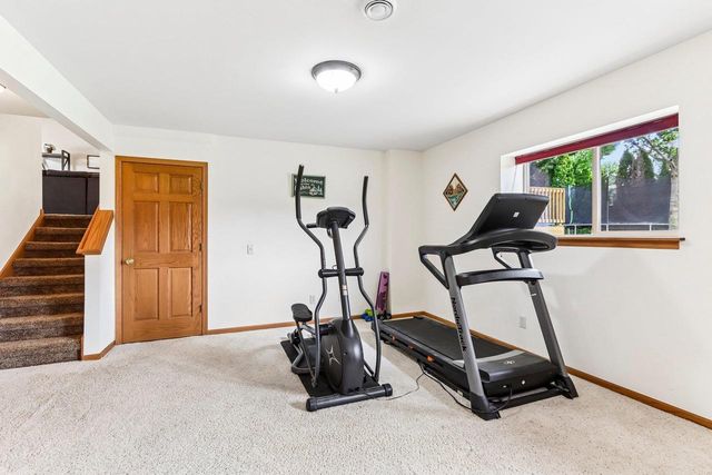 808 Hanksfield Place, Prairie Du Sac, WI 53578