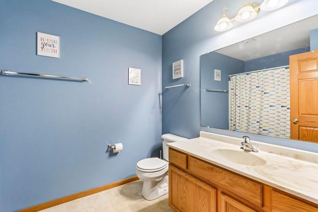 808 Hanksfield Place, Prairie Du Sac, WI 53578