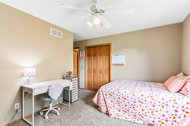 808 Hanksfield Place, Prairie Du Sac, WI 53578
