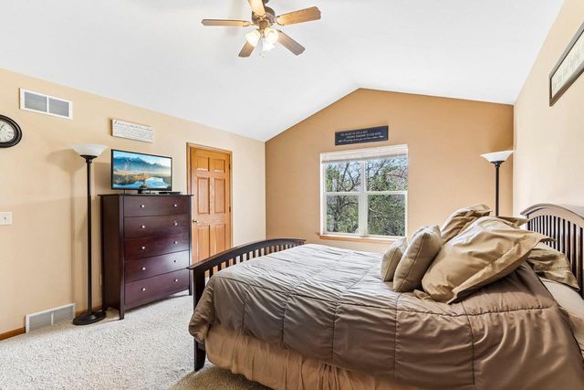 808 Hanksfield Place, Prairie Du Sac, WI 53578