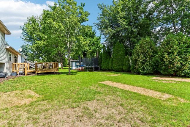 808 Hanksfield Place, Prairie Du Sac, WI 53578