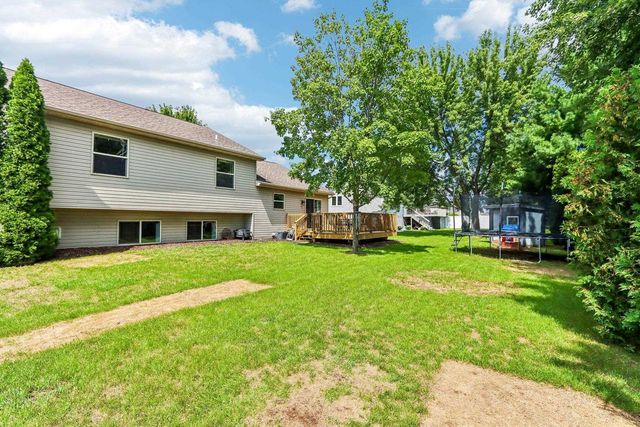 808 Hanksfield Place, Prairie Du Sac, WI 53578