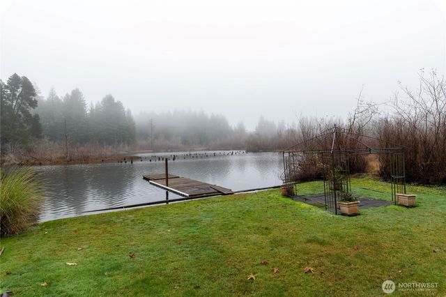 2980 E Mason Lake Drive E, Grapeview, WA 98546