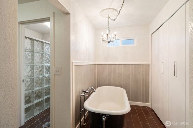 2980 E Mason Lake Drive E, Grapeview, WA 98546