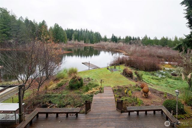 2980 E Mason Lake Drive E, Grapeview, WA 98546