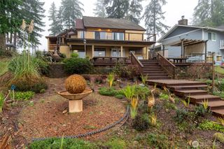 2980 E Mason Lake Drive E, Grapeview, WA 98546