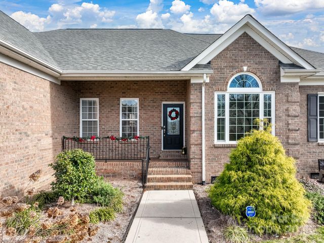 724 King Fredrick Lane SW, Concord, NC 28027