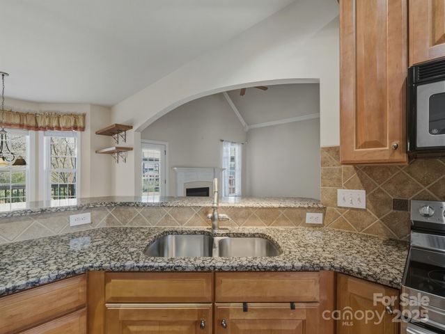 724 King Fredrick Lane SW, Concord, NC 28027