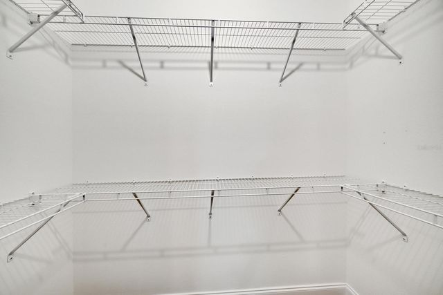 3706 WIGGINS LEAF STREET, Tampa, FL 33619