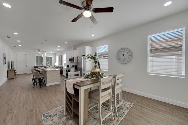 3706 WIGGINS LEAF STREET, Tampa, FL 33619