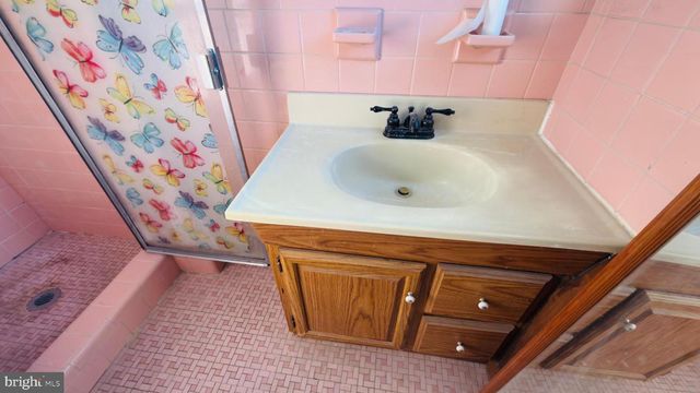 8836 BROUS AVE, Philadelphia, PA 19152