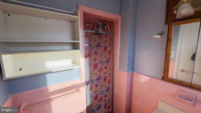 8836 BROUS AVE, Philadelphia, PA 19152