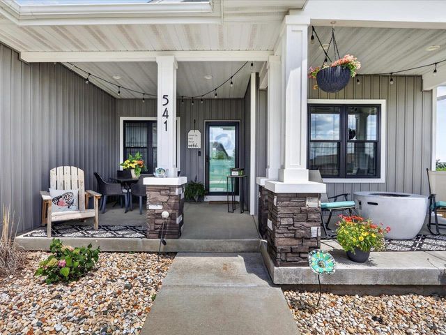 541 Rimrock Road, Janesville, WI 53548
