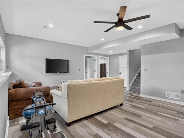 541 Rimrock Road, Janesville, WI 53548