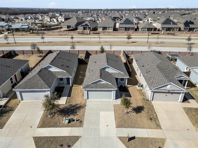 7421 Gray Wolf Lane, Mckinney, TX 75071