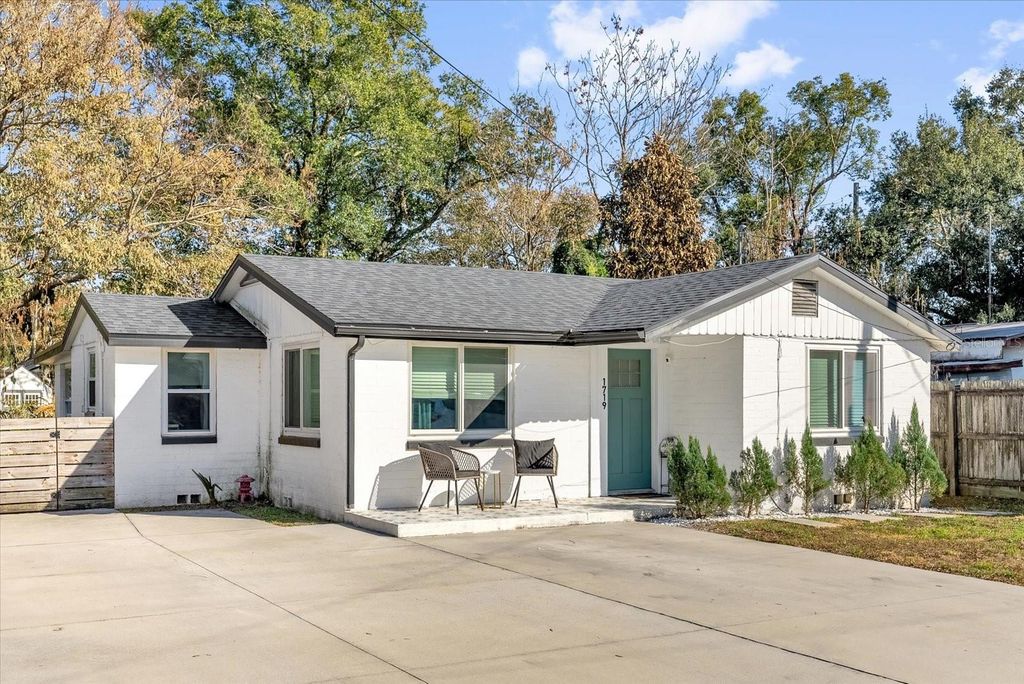 Image 1 of property listing at 1719 CROCKER AVENUE, Orlando, FL 32806