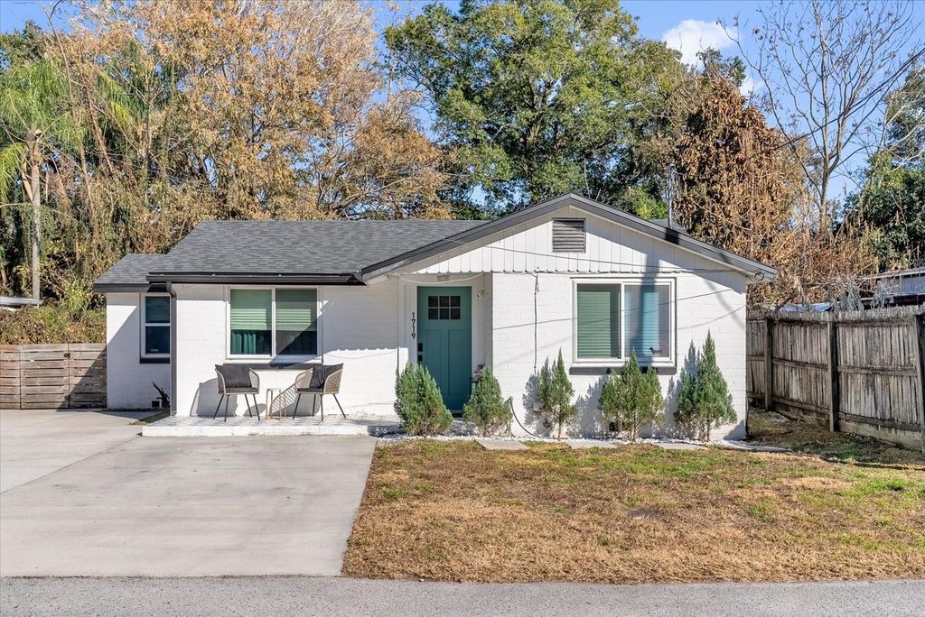 Image 2 of property listing at 1719 CROCKER AVENUE, Orlando, FL 32806