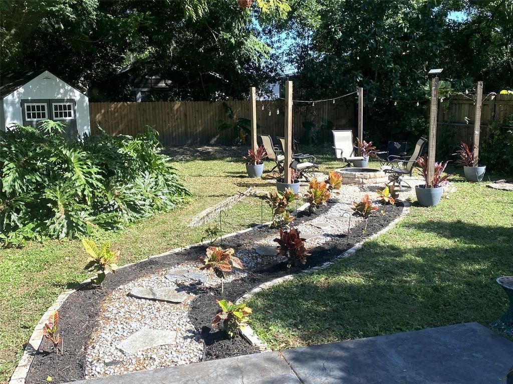 Image 26 of property listing at 1719 CROCKER AVENUE, Orlando, FL 32806