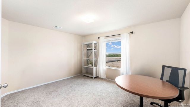 186 Porcupine, San Antonio, TX 78253