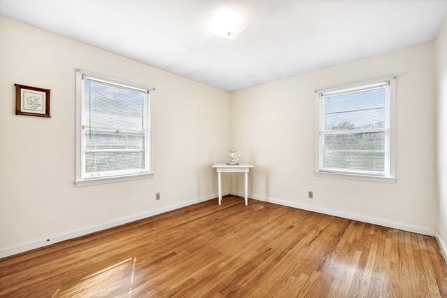 404 Van Hook Dr, Ashland City, TN 37015