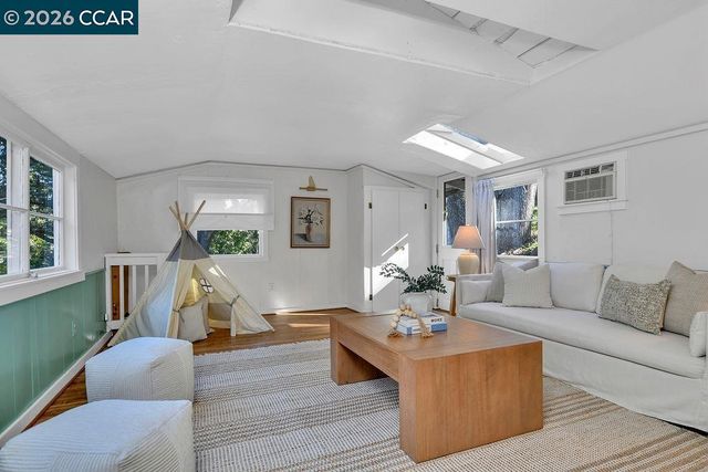 1751 Reliez Valley Road, Lafayette, CA 94549