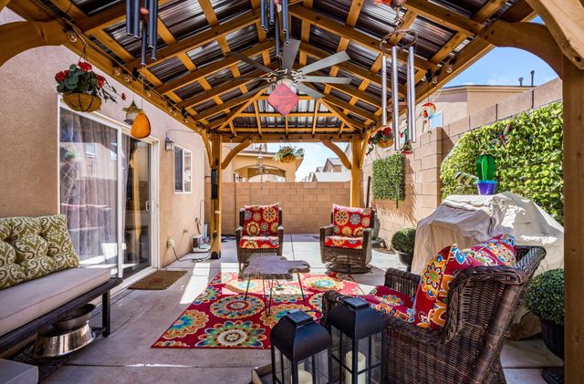 1027 Cassandra Street SW, Albuquerque, NM 87121