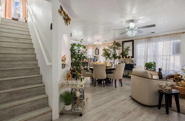 1027 Cassandra Street SW, Albuquerque, NM 87121