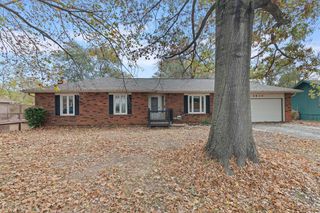 4830 South Farm Road 141, Springfield, MO 65810
