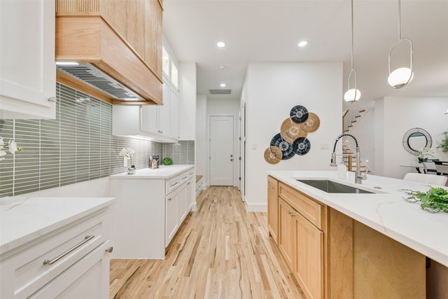 3530 Gibsondell Avenue, Dallas, TX 75211