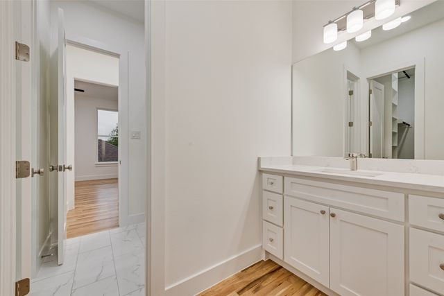 3530 Gibsondell Avenue, Dallas, TX 75211