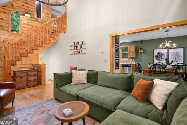 166 Riparian Way, Ellijay, GA 30540