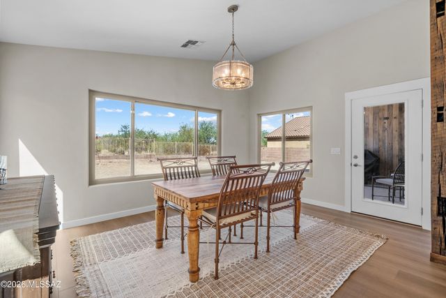 17054 S Golden Sunrise Place, Corona De Tucson, AZ 85641