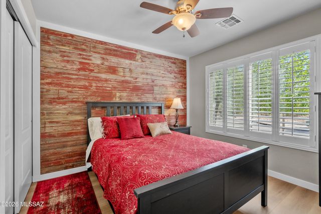 17054 S Golden Sunrise Place, Corona De Tucson, AZ 85641