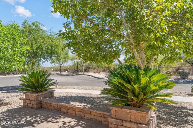 17054 S Golden Sunrise Place, Corona De Tucson, AZ 85641